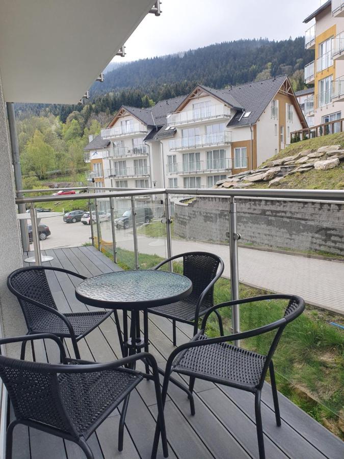 Apartament Sienna Czarna Gora Ischgl 18 Екстериор снимка