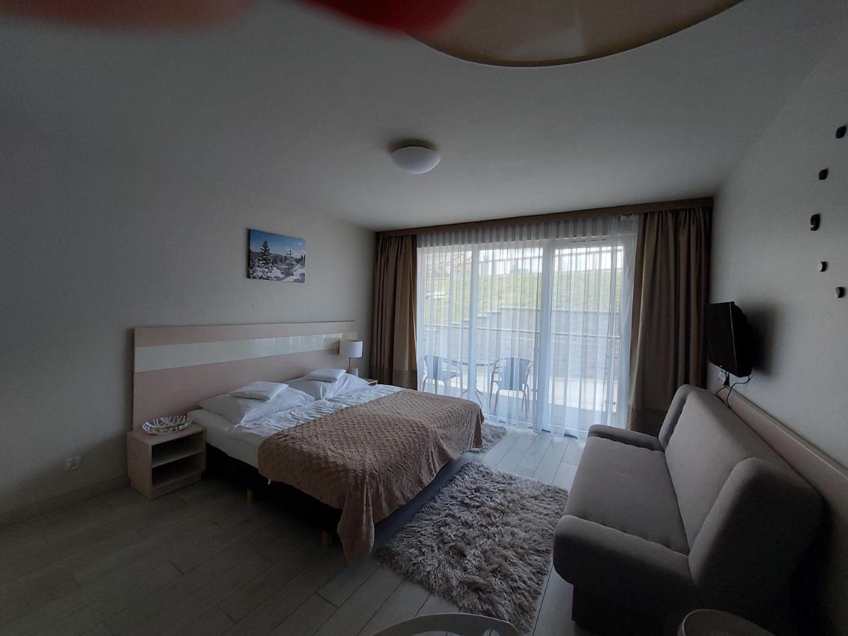Apartament Sienna Czarna Gora Ischgl 18 Екстериор снимка